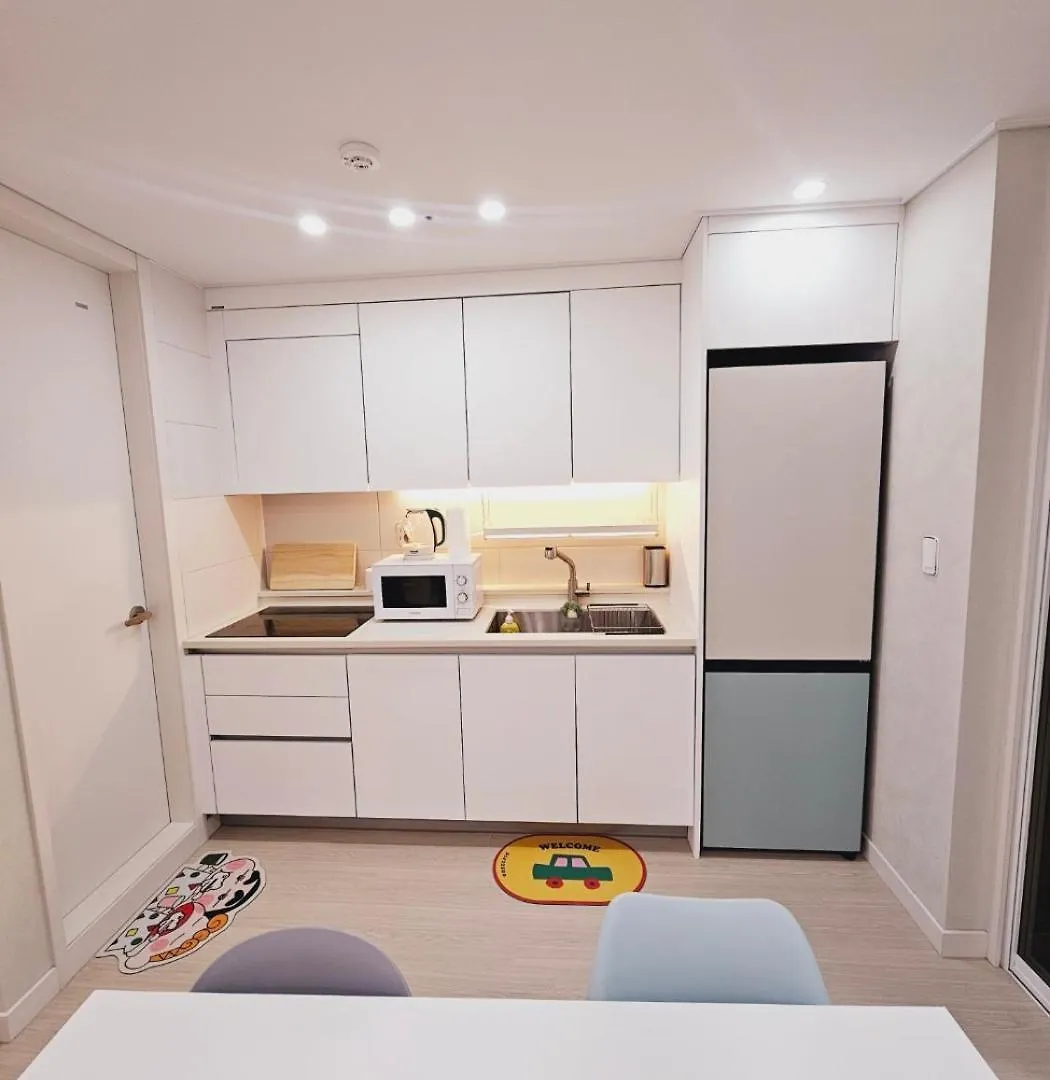 סיאול Gamseong Mood House With Full Options, Two Rooms, Near Kkachisan Double Station 0*,