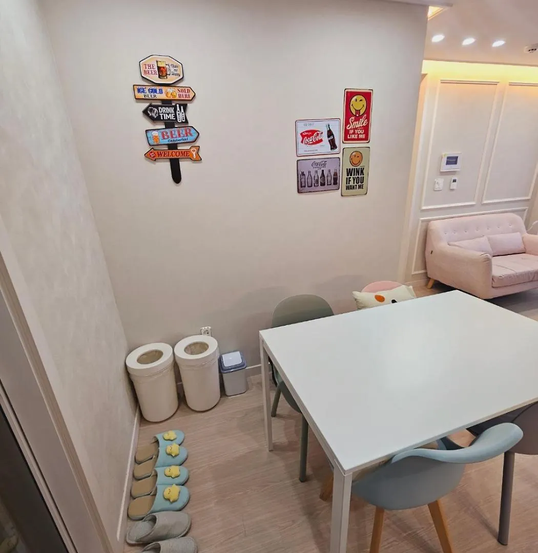 ヴィラ Gamseong Mood House With Full Options, Two Rooms, Near Kkachisan Double Station ソウル特別市 韓国