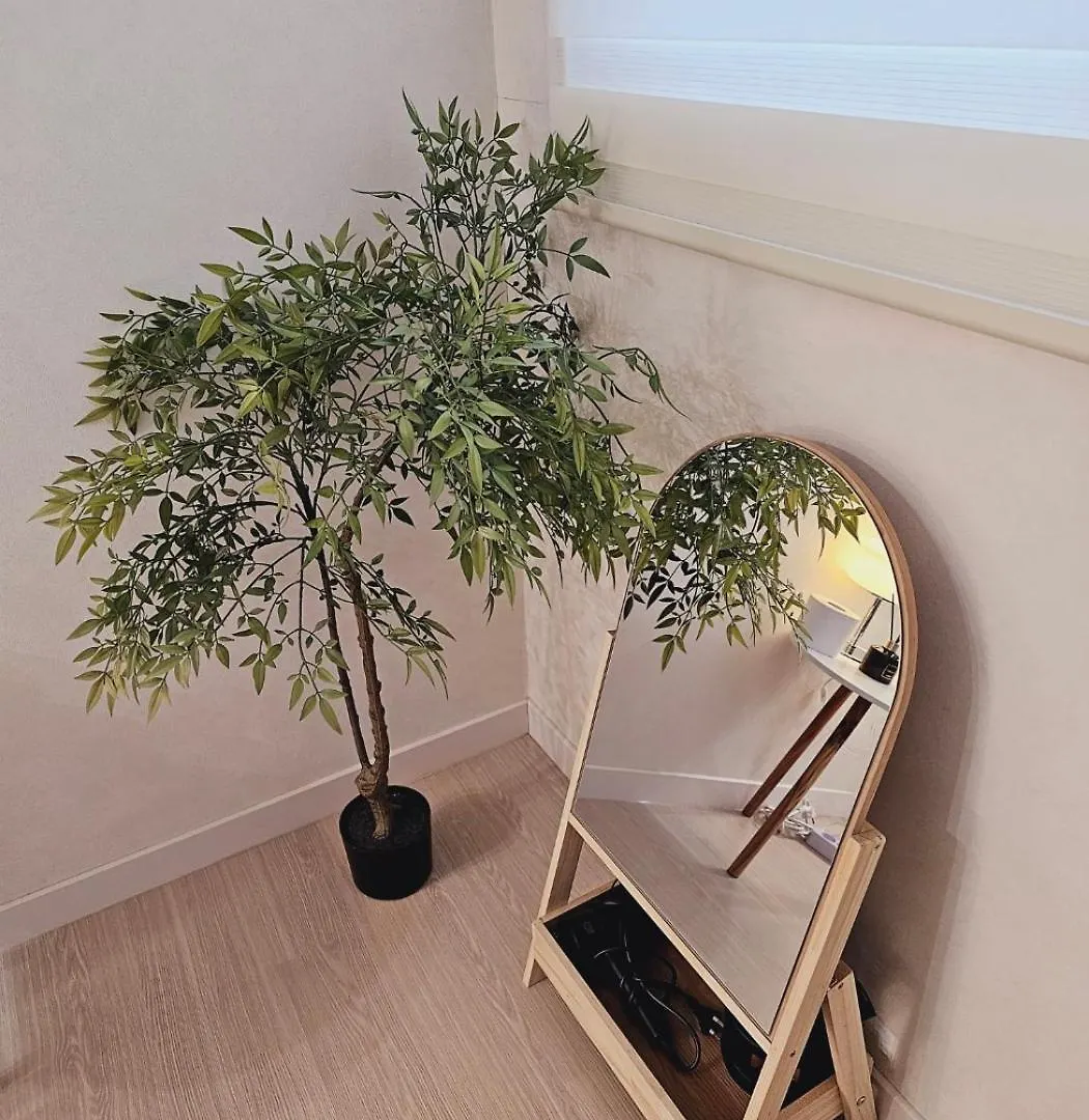 ヴィラ Gamseong Mood House With Full Options, Two Rooms, Near Kkachisan Double Station ソウル特別市