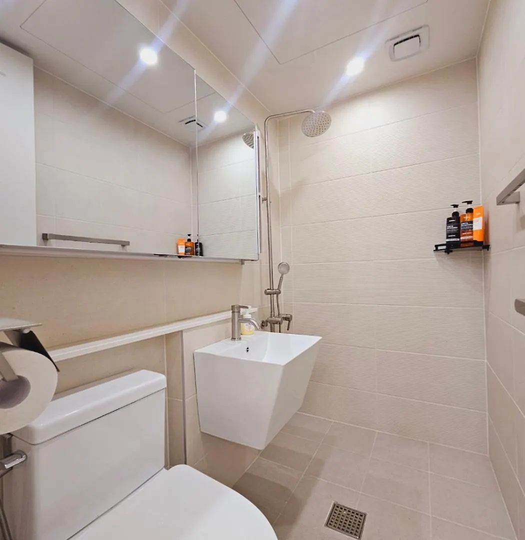 Gamseong Mood House With Full Options, Two Rooms, Near Kkachisan Double Station ソウル特別市 ヴィラ